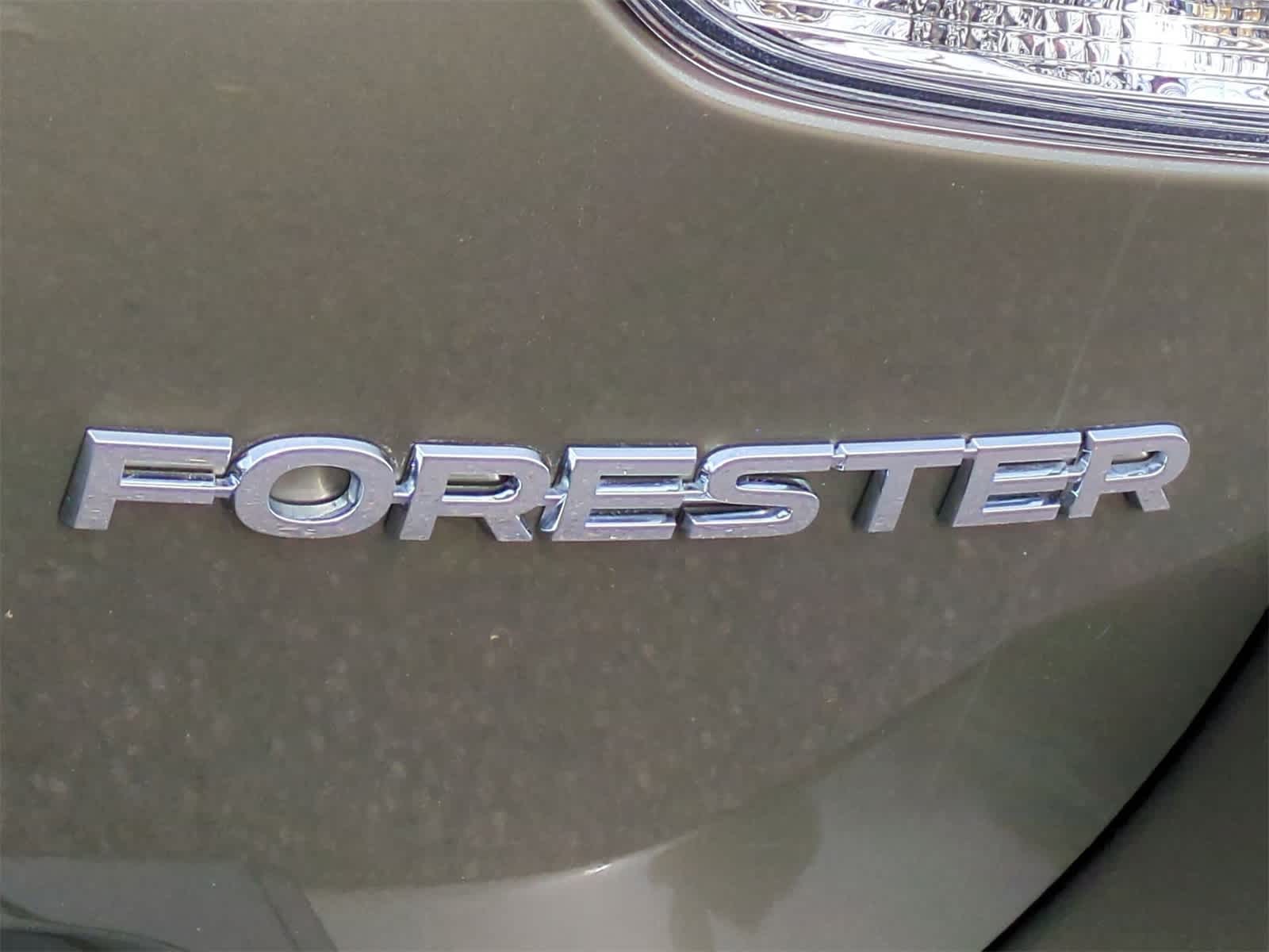 2022 Subaru Forester Limited 13