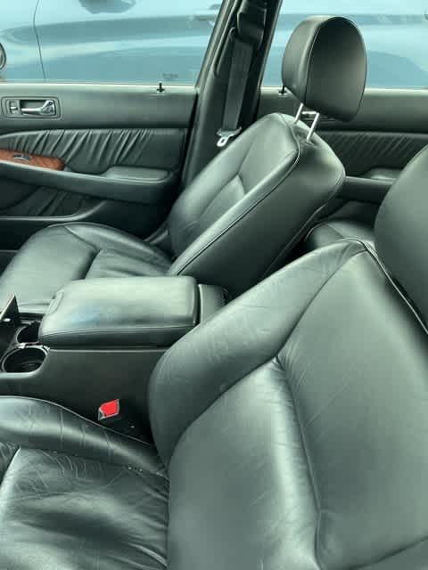 1998 Acura RL Base 12