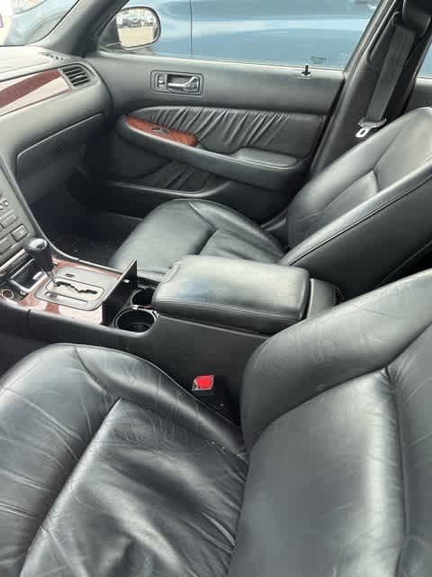 1998 Acura RL Base 14