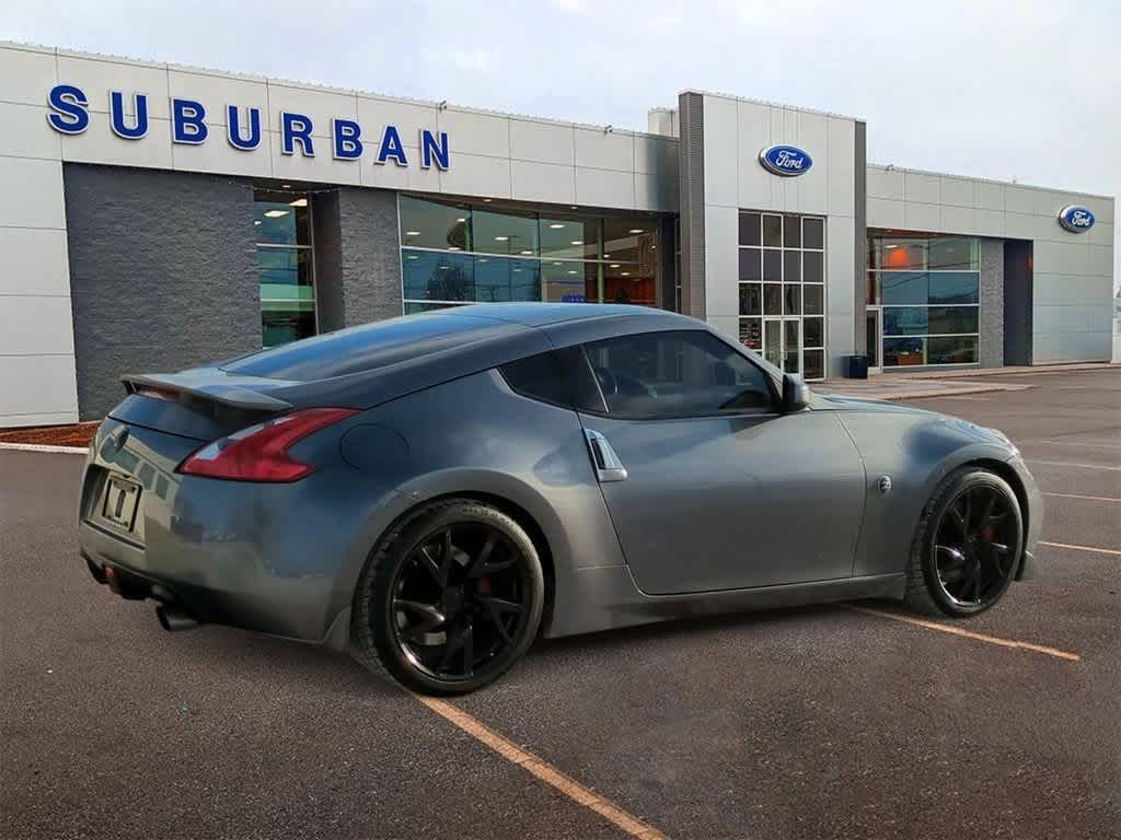 2014 Nissan 370Z BASE 8