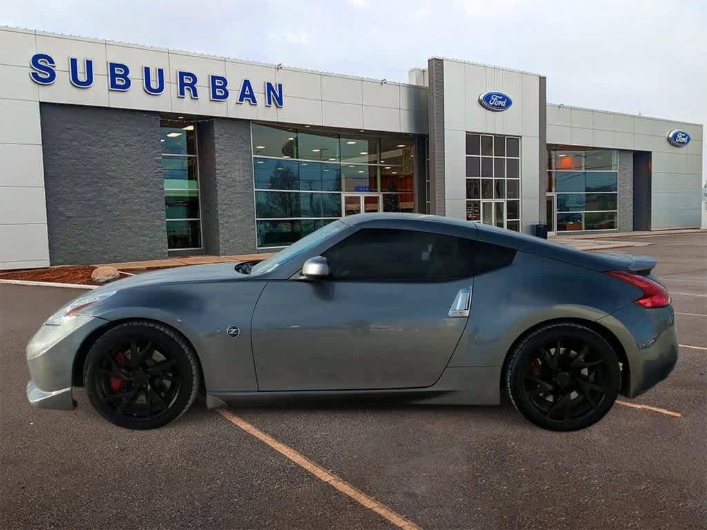 2014 Nissan 370Z BASE 5