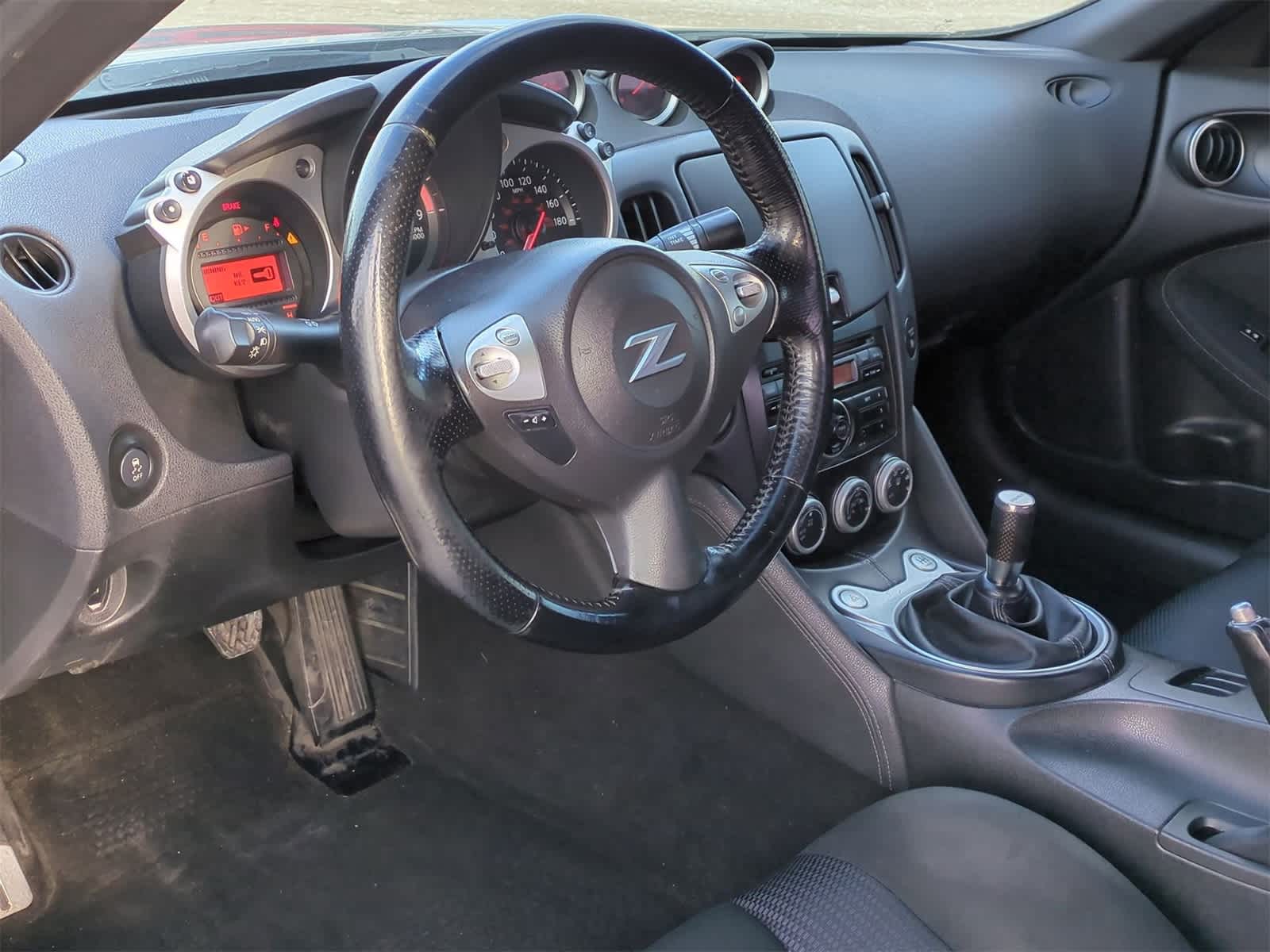 2014 Nissan 370Z BASE 10