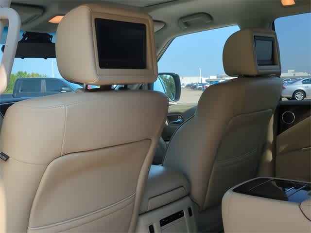 2012 INFINITI QX56 7-passenger 18