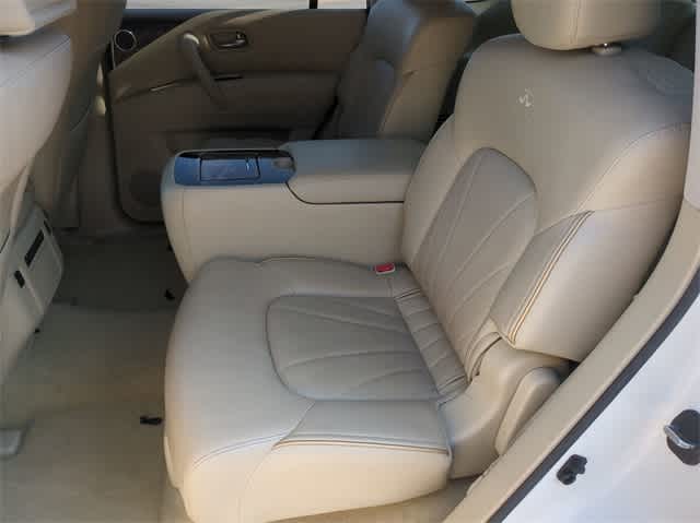 2012 INFINITI QX56 7-passenger 20