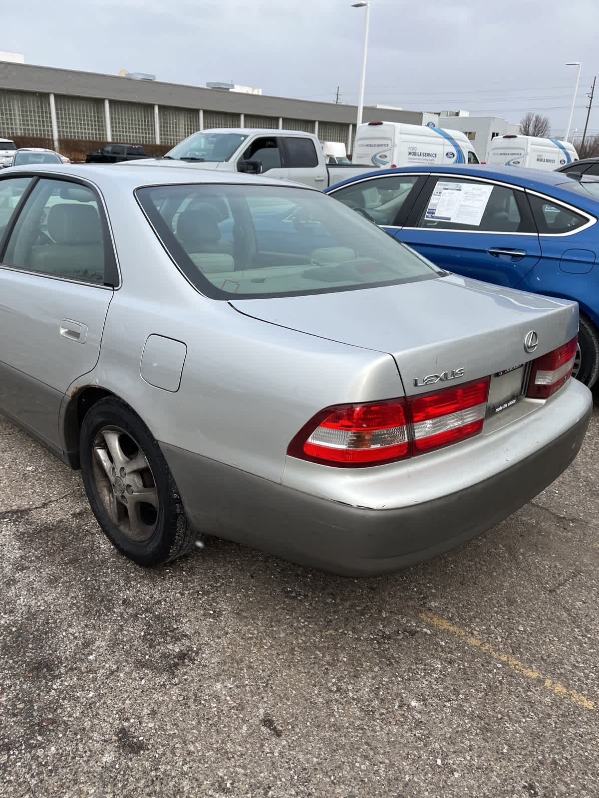 2001 Lexus ES 300  3