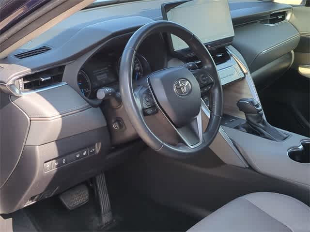 2021 Toyota Venza XLE 10