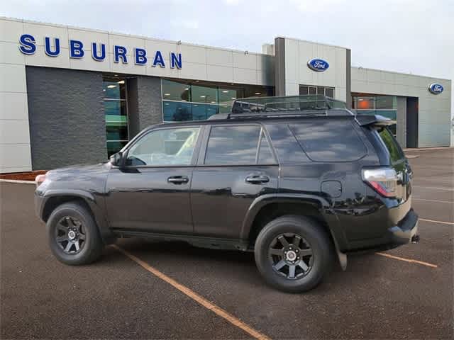 2021 Toyota 4Runner Trail Special Edition 6