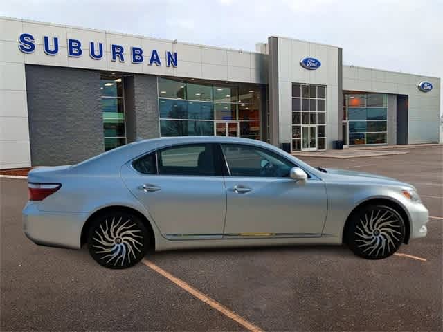 2009 Lexus LS 460  9