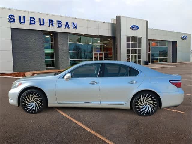 2009 Lexus LS 460  5