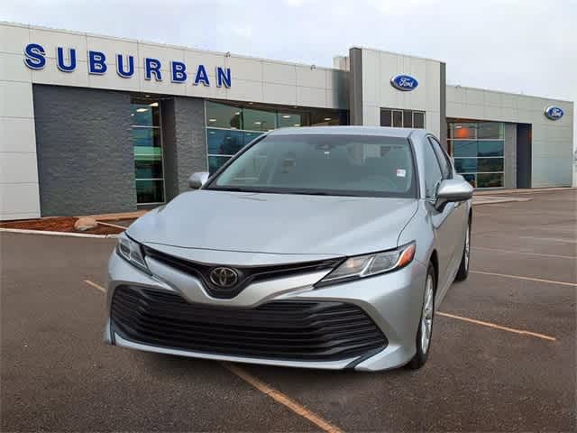 2018 Toyota Camry LE 3