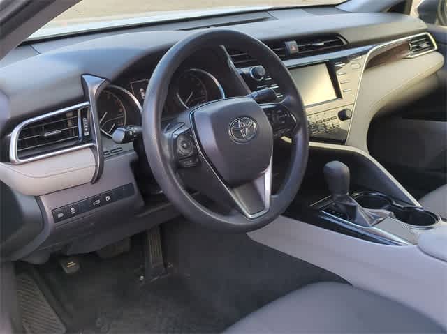 2018 Toyota Camry LE 10