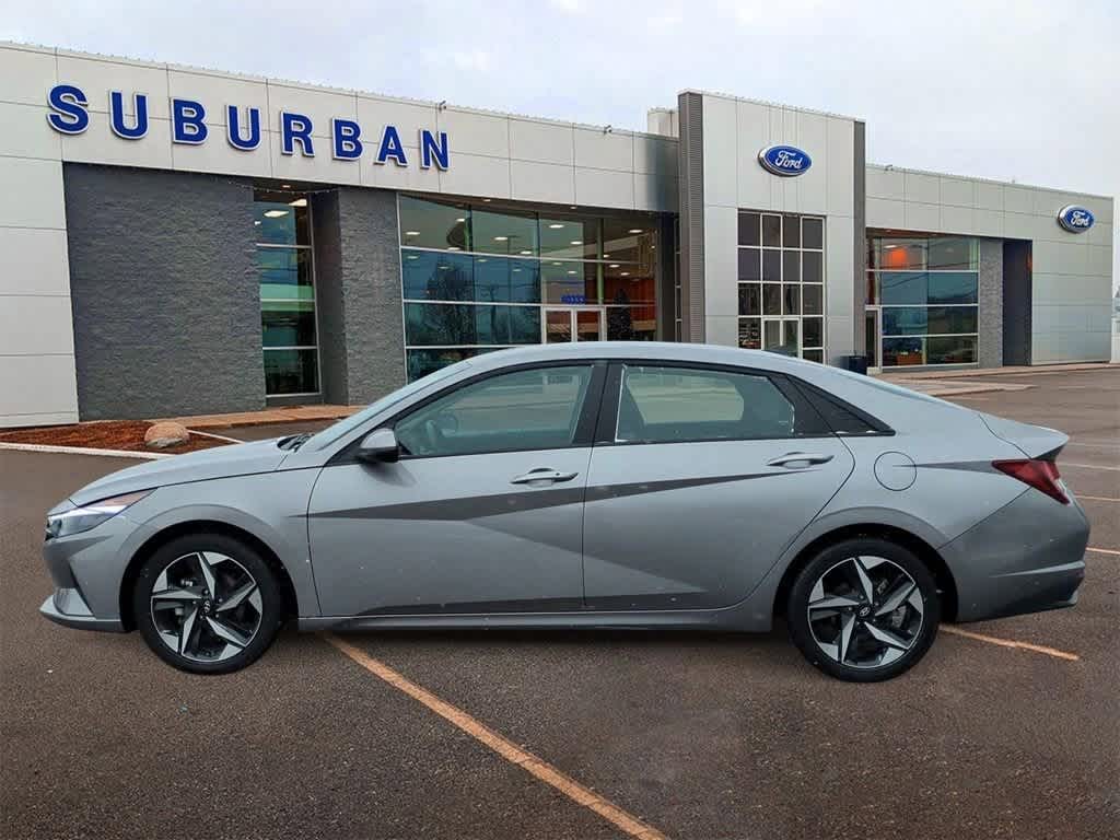 2023 Hyundai Elantra SEL 5