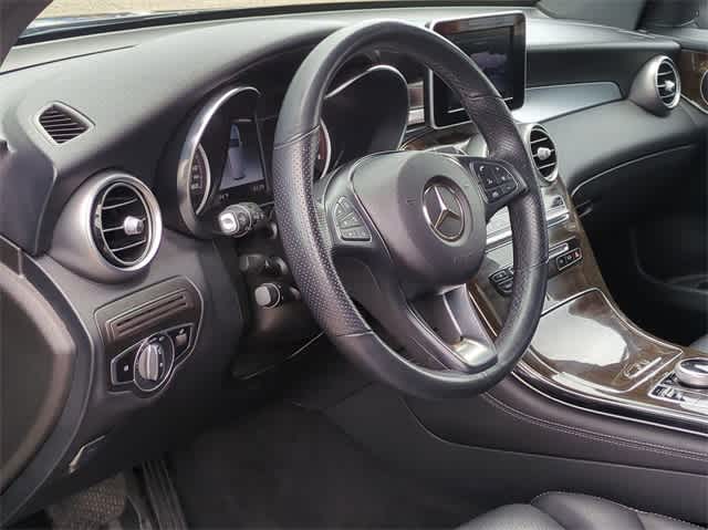 2019 Mercedes-Benz GLC GLC 300 10