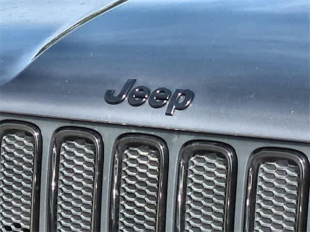 2017 Jeep Renegade Altitude 12