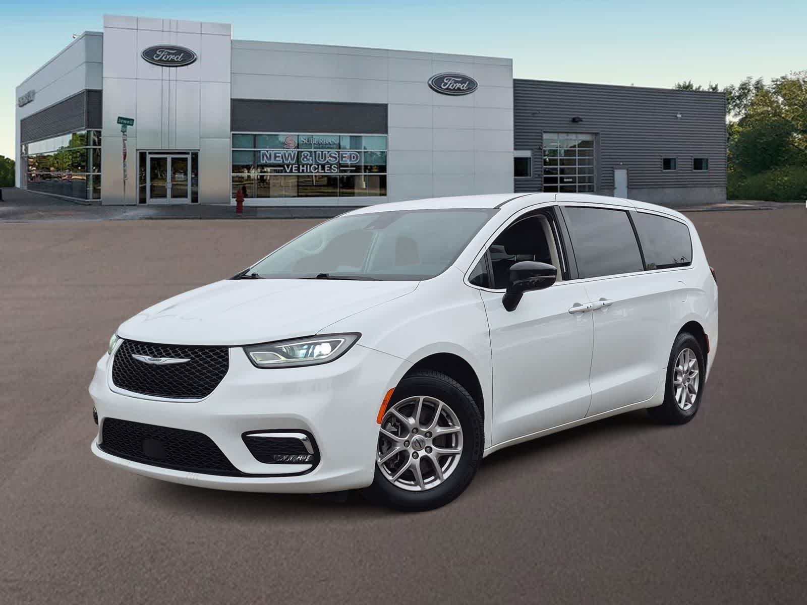 2024 Chrysler Pacifica