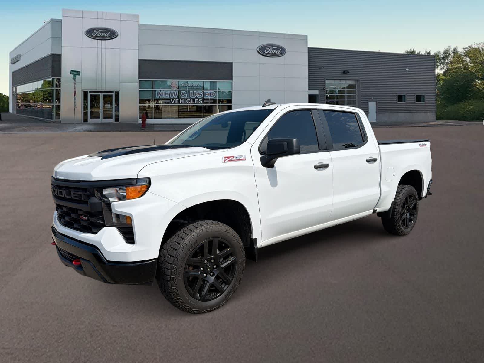 Summit White 2022 Chevrolet Silverado 1500 Pickup Truck Four-Wheel Drive 8-Speed Automatic