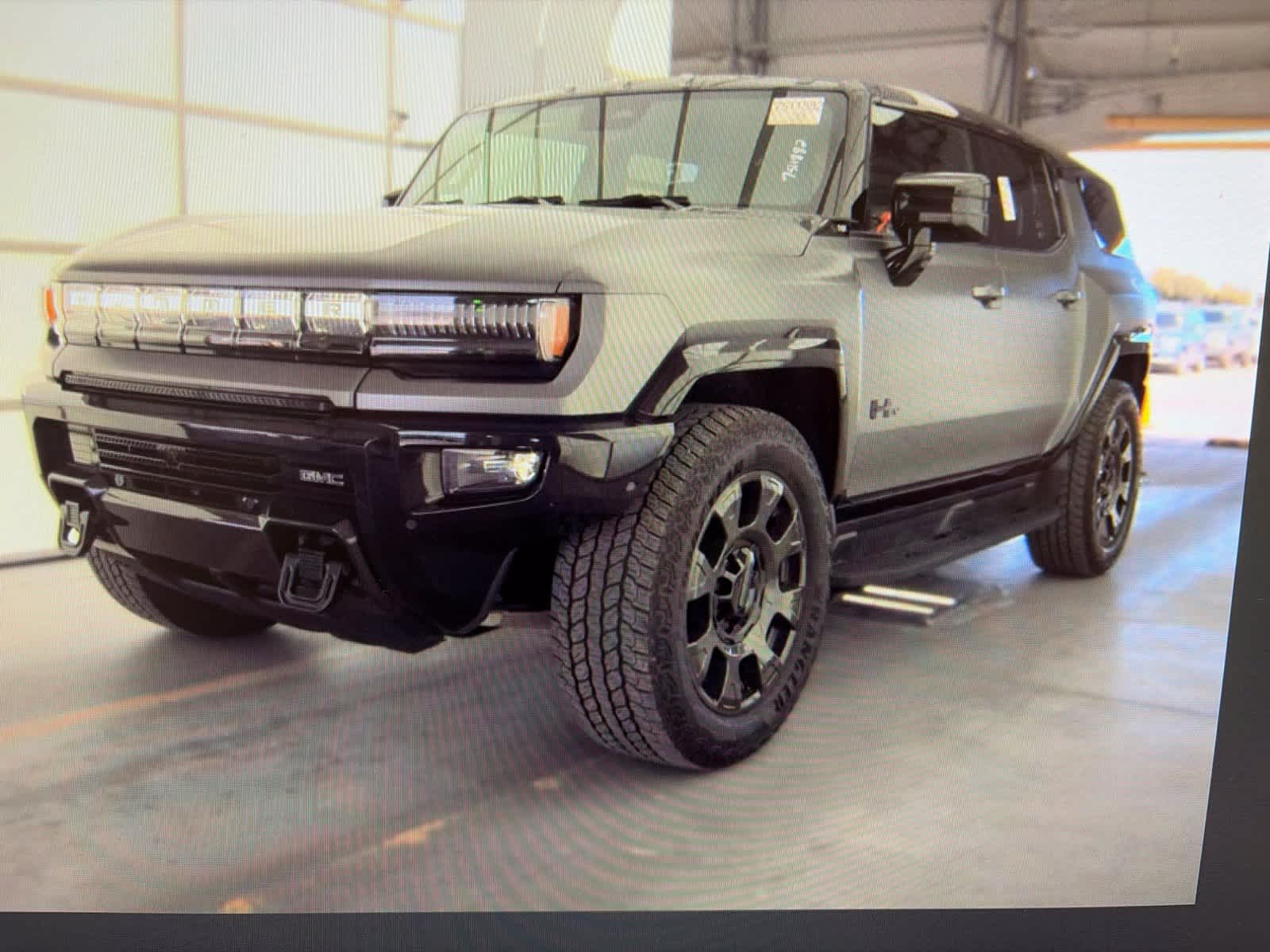 2026 GMC HUMMER EV SUV