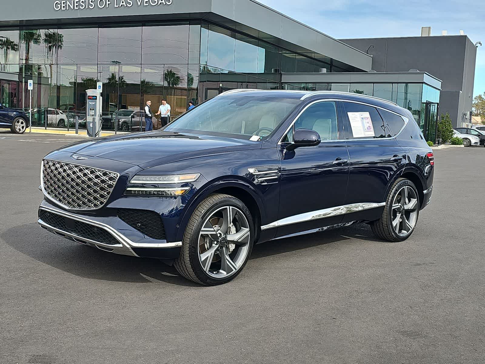 View vehicle photo 4