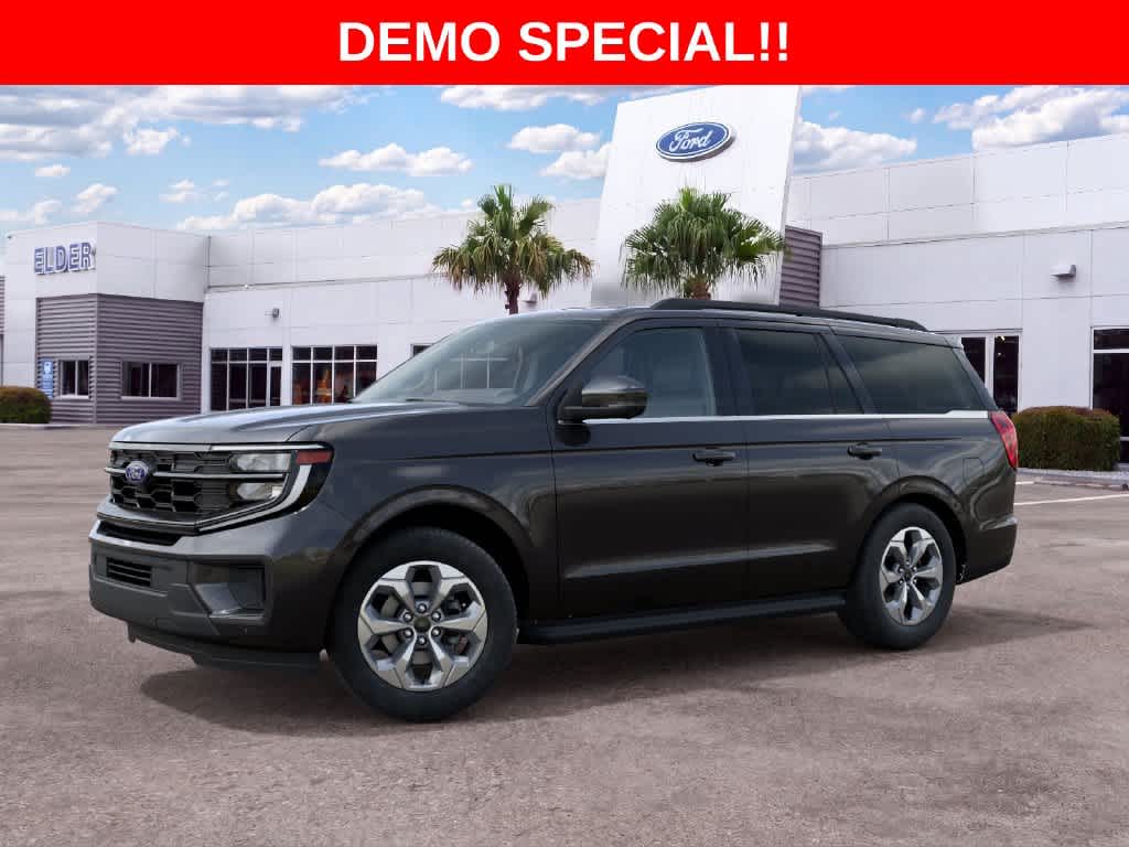 Dark Matter Gray Metallic 2027 Ford Expedition SUV / Crossover 4X2 Automatic