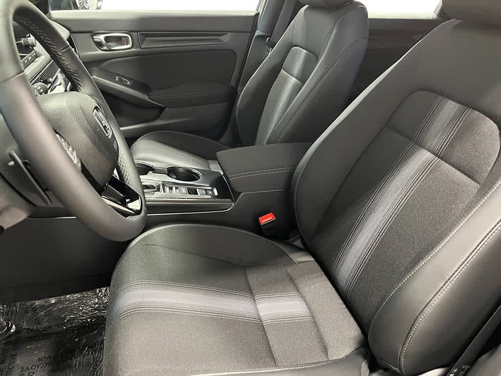 2026 Honda Civic Hatchback Sport - Photo 13