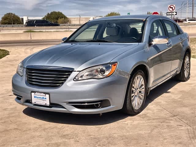 Used 2012 Chrysler 200 Limited with VIN 1C3CCBCG0CN139386 for sale in Grapevine, TX
