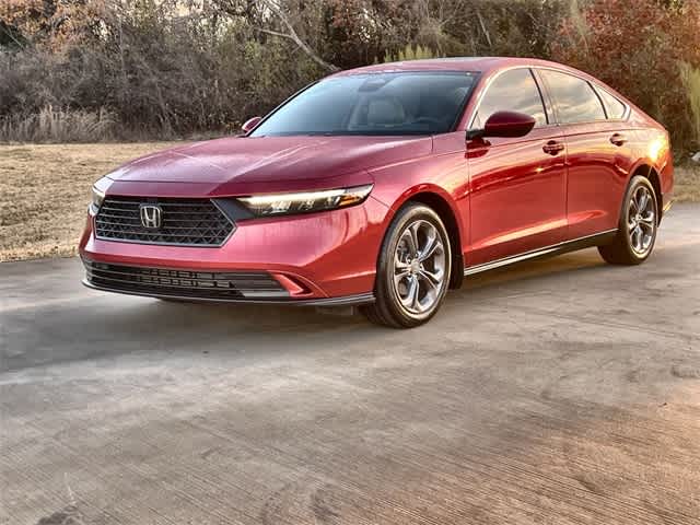 2023 Honda Accord EX's photo