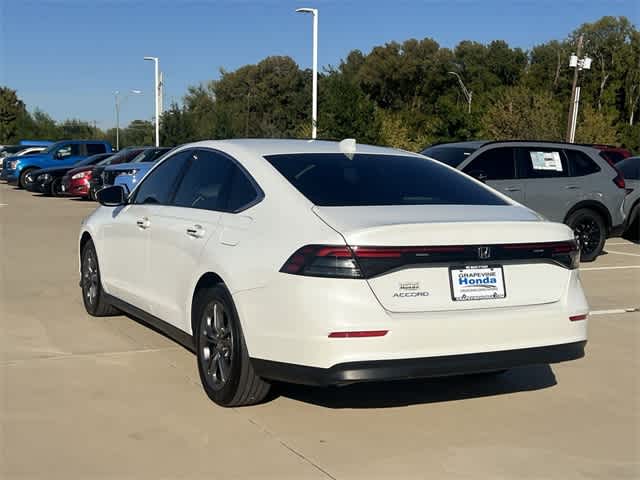 2023 Honda Accord EX photo 4