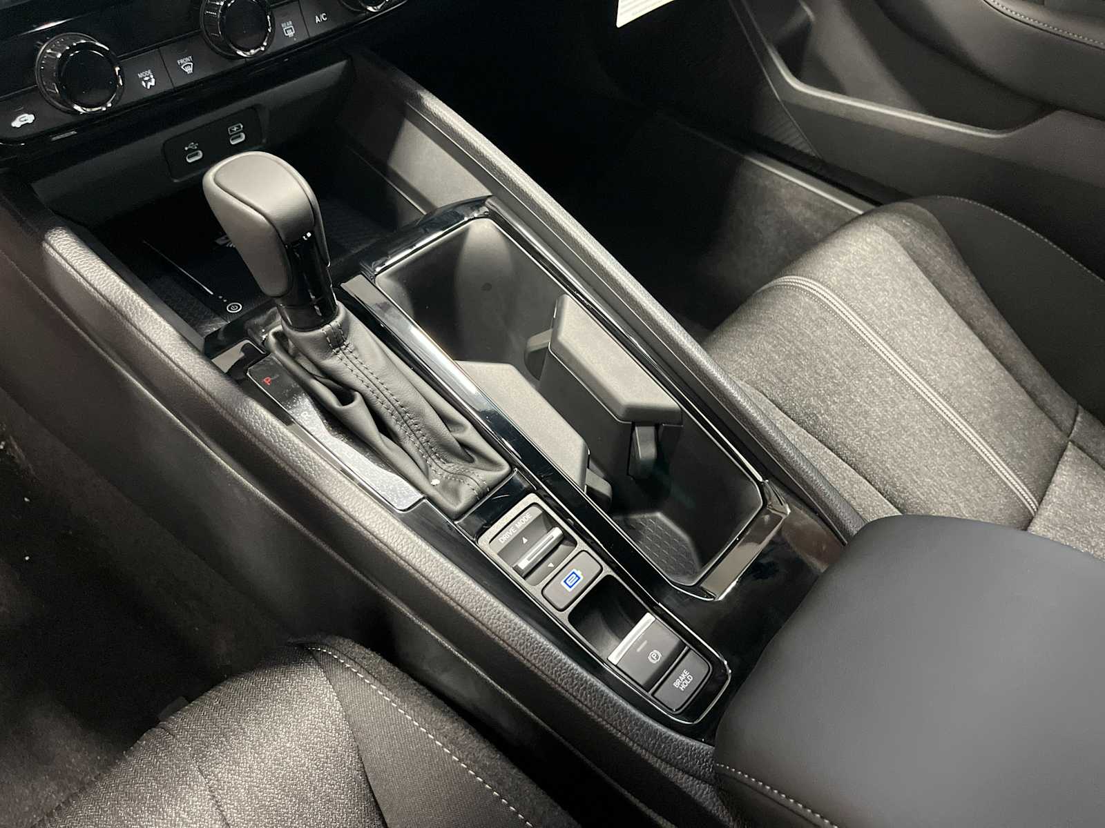 2026 Honda Accord Hybrid Sport - Photo 23