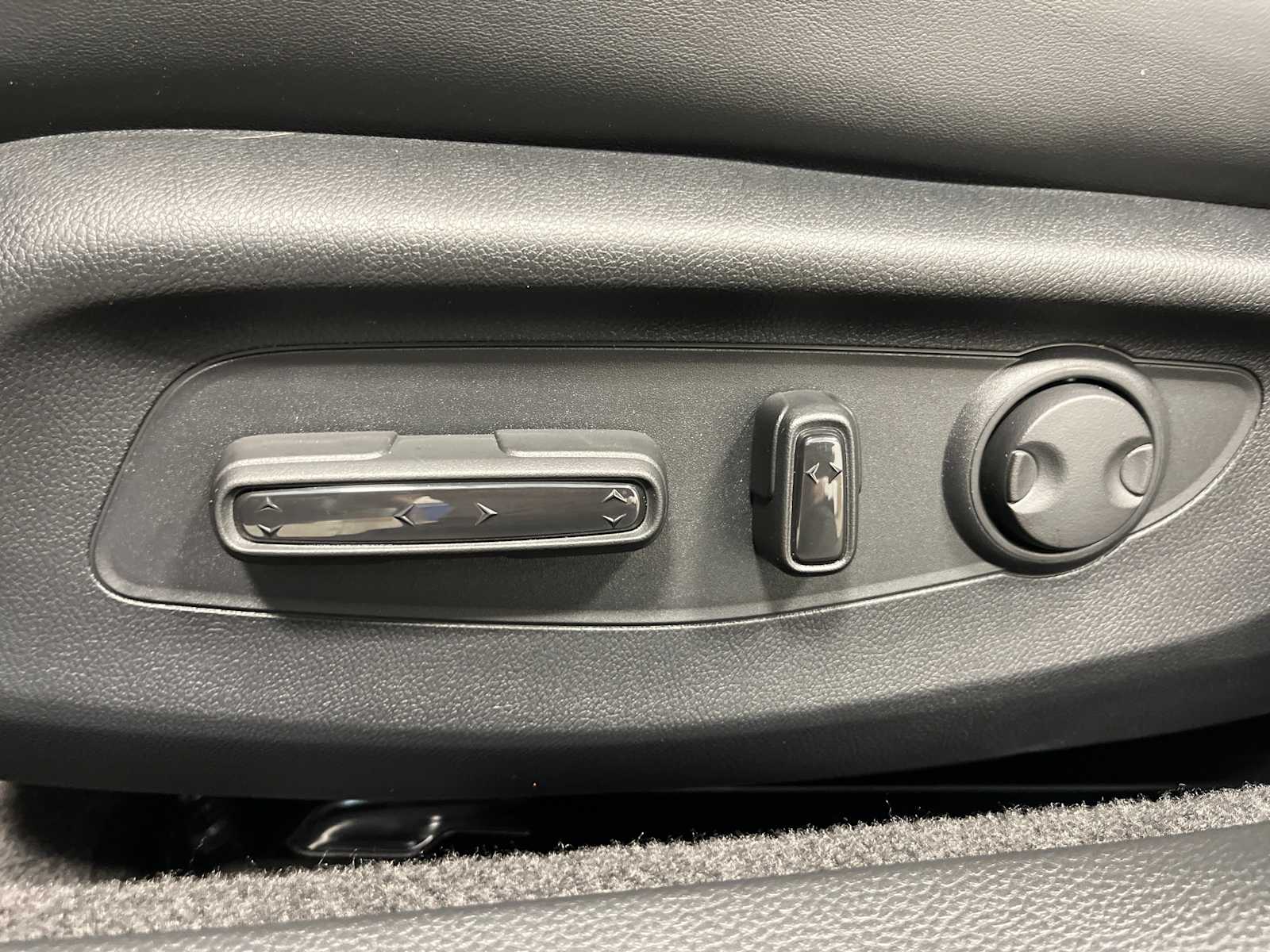 2026 Honda Accord Hybrid Sport-L - Photo 11