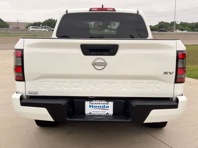 2024 Nissan Frontier SV - Photo 6