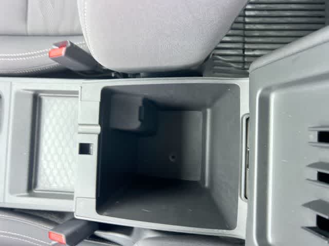 2024 Nissan Frontier SV - Photo 27