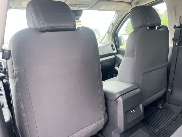2024 Nissan Frontier SV - Photo 13
