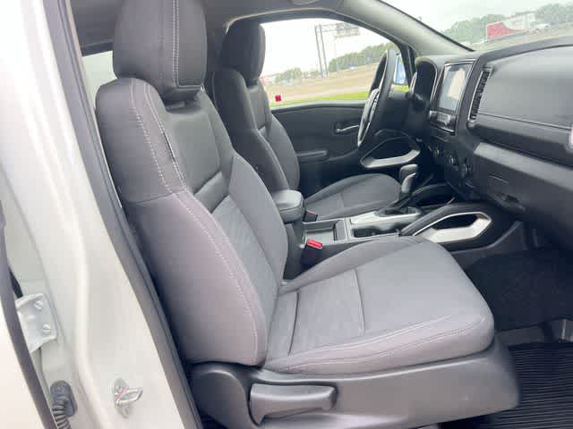2024 Nissan Frontier SV - Photo 12