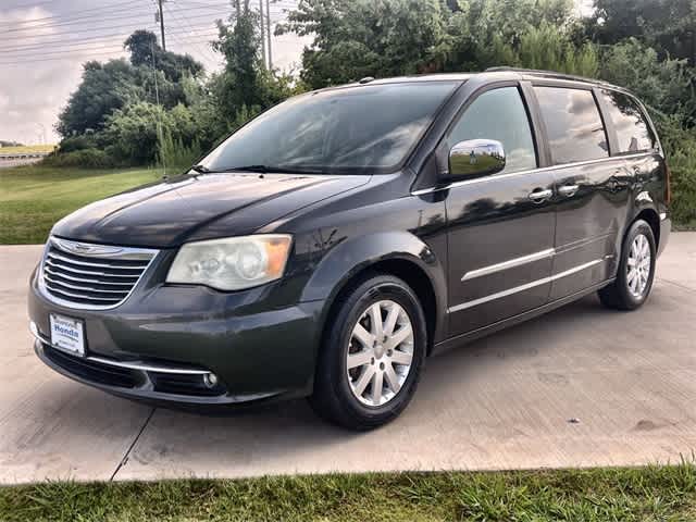 2011 Chrysler Town & Country Touring-L