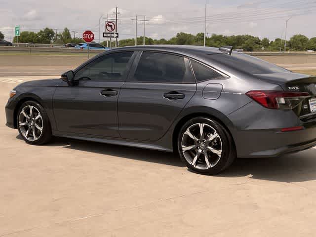 View vehicle photo 4