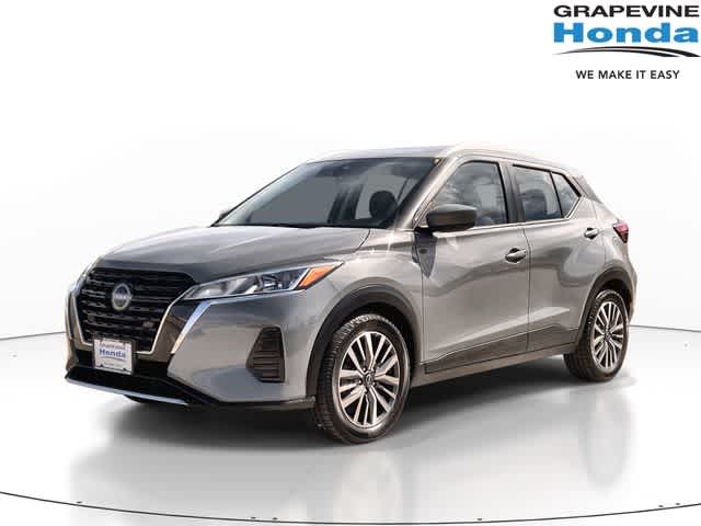 2022 Nissan Kicks SV
