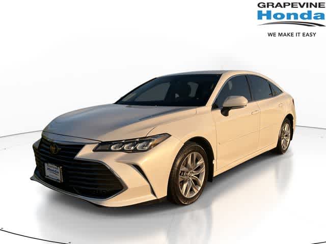 White (Wind Chill Pearl) 2022 Toyota Avalon XLE FWD Sedan Front-Wheel Drive 8-Speed Automatic
