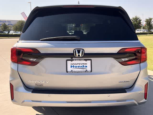 2026 Honda Odyssey Touring - Photo 6