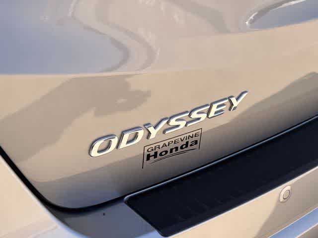 2026 Honda Odyssey Touring - Photo 8