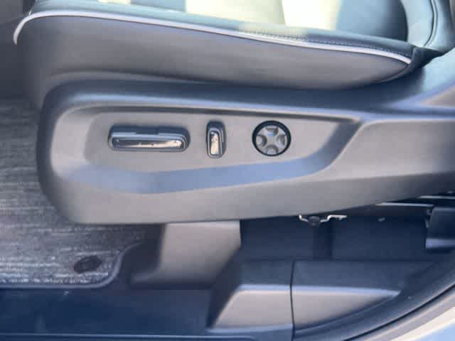 2026 Honda Odyssey Touring - Photo 31
