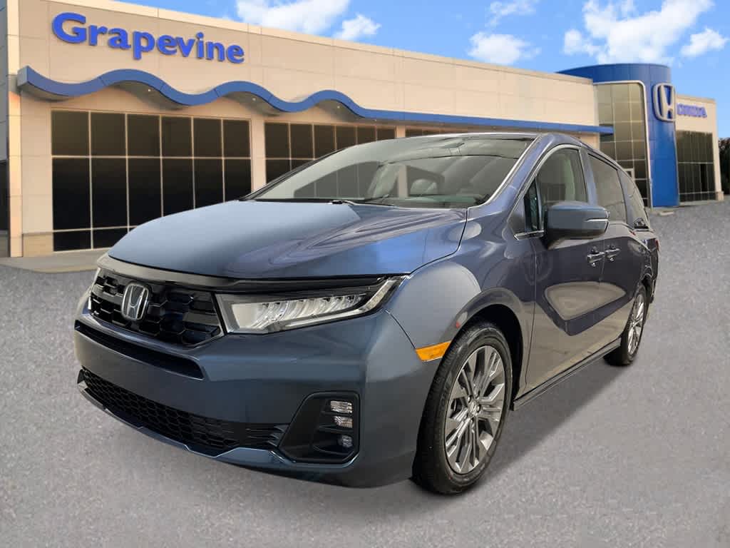 2026 Honda Odyssey Touring's photo