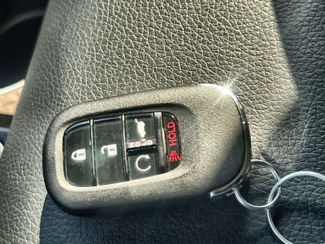 2026 Honda Pilot Elite - Photo 21