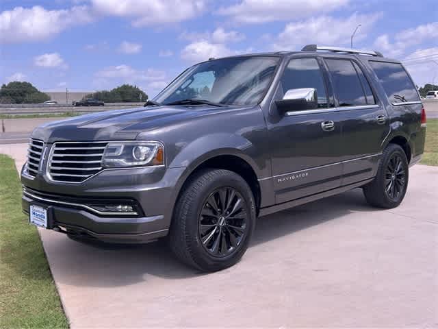 2017 Lincoln Navigator Select