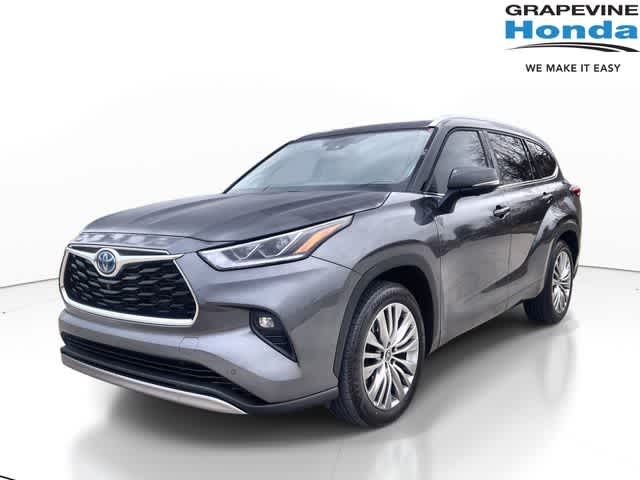 2023 Toyota Highlander Hybrid Platinum