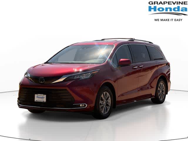 2022 Toyota Sienna XLE