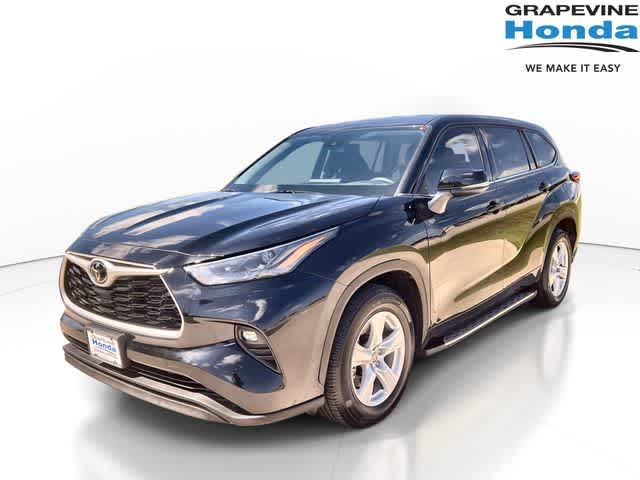 2022 Toyota Highlander LE