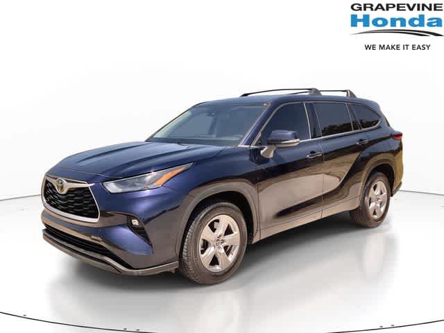 2022 Toyota Highlander LE