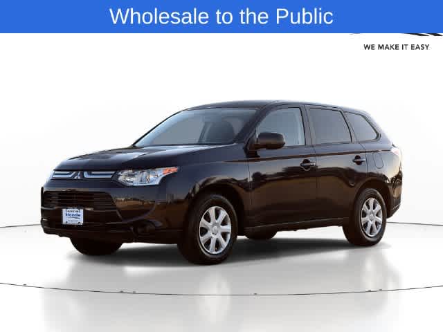 2014 Mitsubishi Outlander ES