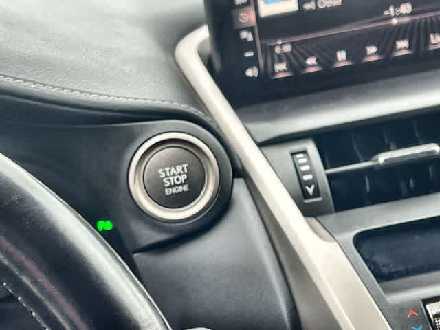 2020 Lexus NX 300 - Photo 28