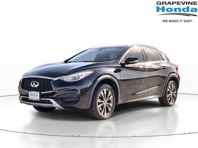 2018 INFINITI QX30 Luxury AWD